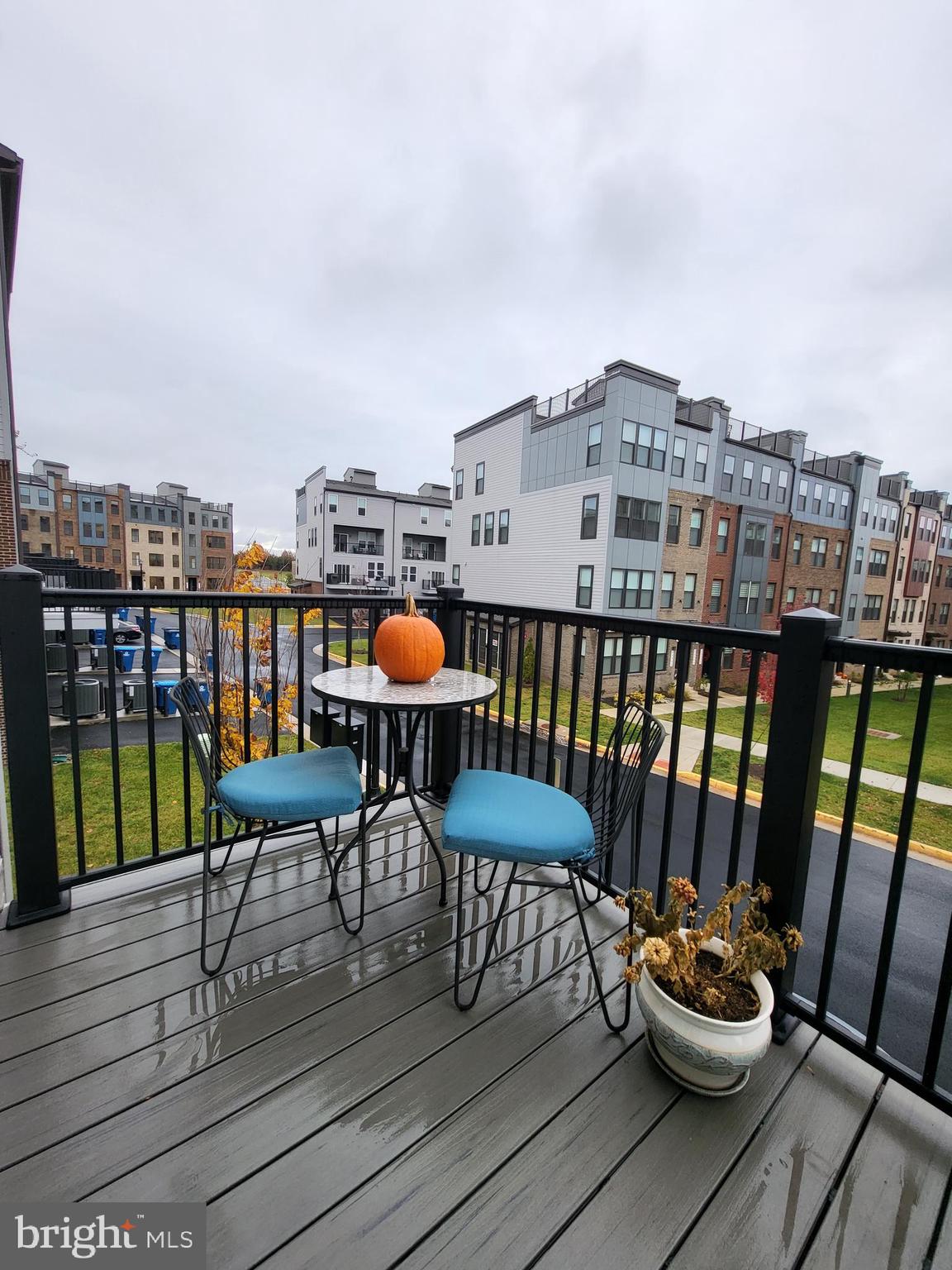 20338 Newfoundland Square Ashburn, VA 20147 - Photo 18 of 32