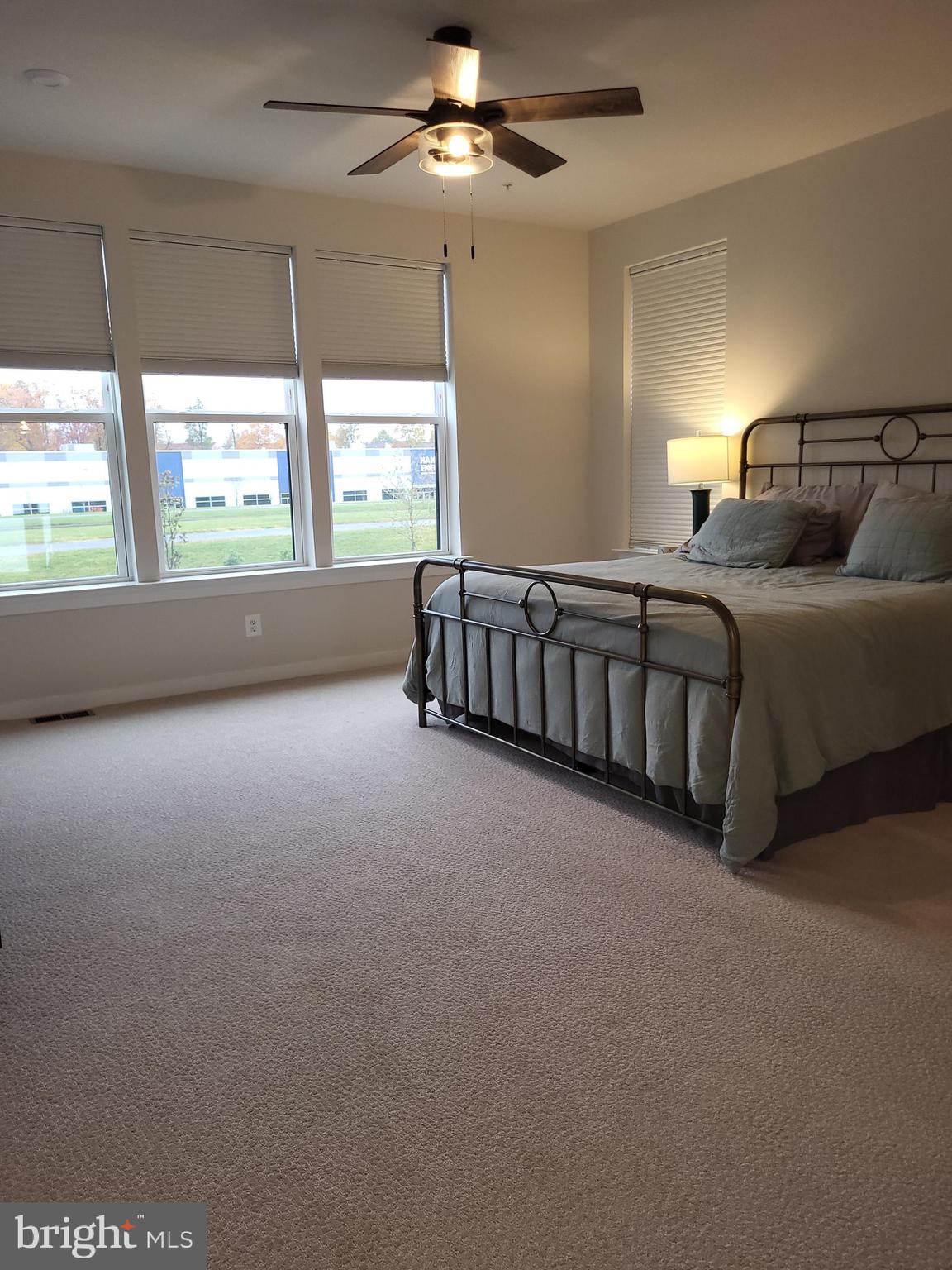 20338 Newfoundland Square Ashburn, VA 20147 - Photo 22 of 32