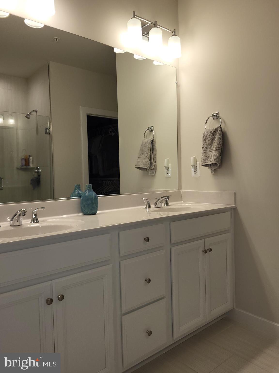 20338 Newfoundland Square Ashburn, VA 20147 - Photo 24 of 32