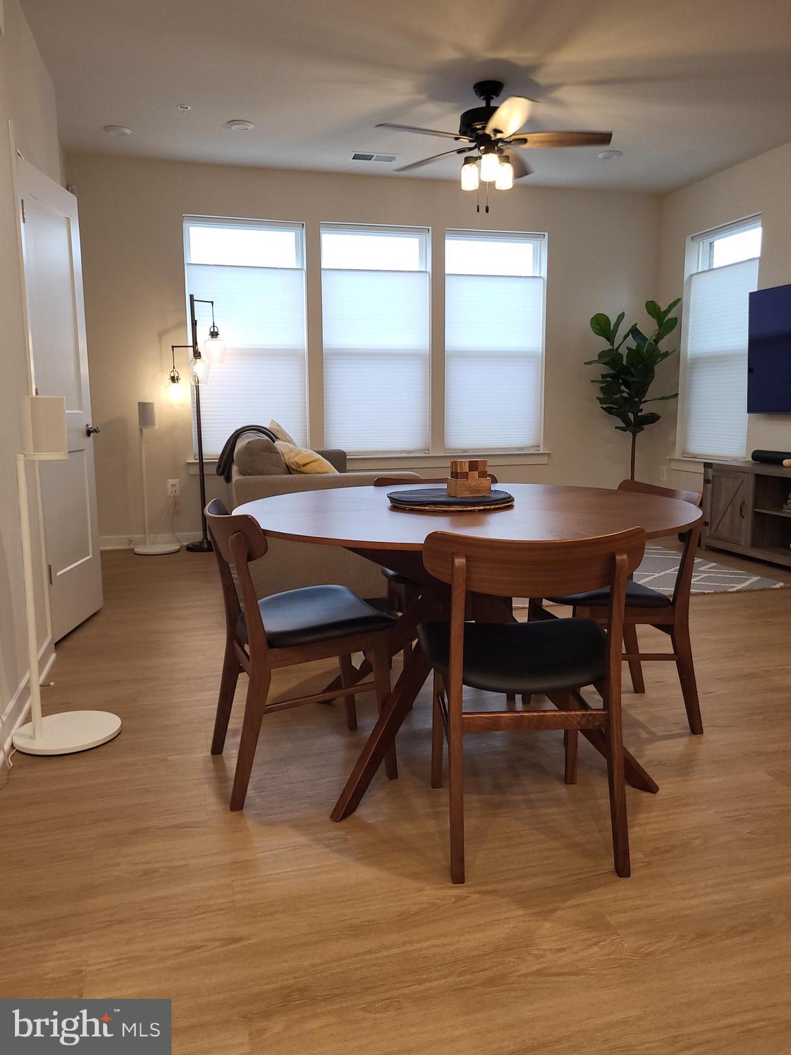 20338 Newfoundland Square Ashburn, VA 20147 - Photo 9 of 32