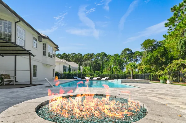 $2,395,000 | 442 Regatta Bay Boulevard, Destin, FL 32541