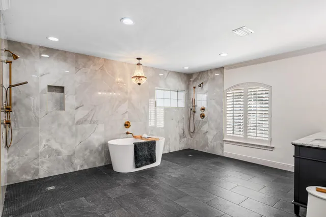 $2,455,000 | 442 Regatta Bay Boulevard, Destin, FL 32541