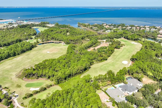 $2,455,000 | 442 Regatta Bay Boulevard, Destin, FL 32541