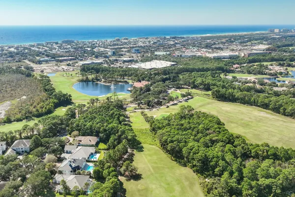 $2,395,000 | 442 Regatta Bay Boulevard, Destin, FL 32541