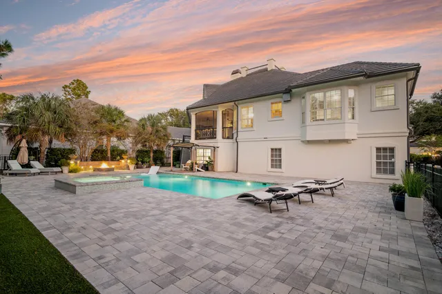 $2,455,000 | 442 Regatta Bay Boulevard, Destin, FL 32541