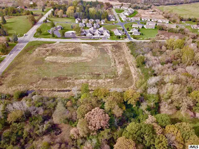 $400,000 | 3400 Spring Arbor Road, Unit 3400 (BLOCK), Jackson, MI 49203