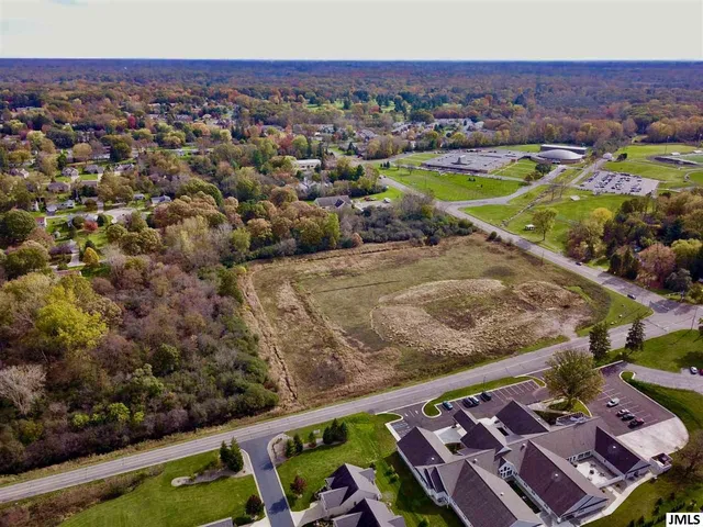 $400,000 | 3400 Spring Arbor Road, Unit 3400 (BLOCK), Jackson, MI 49203