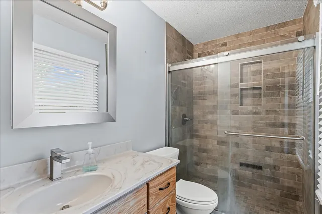 $337,500 | 121 Dakota Drive, Loda, IL 60948