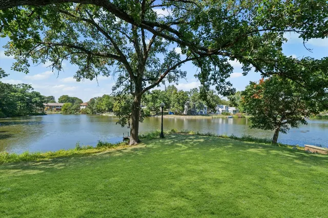 $337,500 | 121 Dakota Drive, Loda, IL 60948