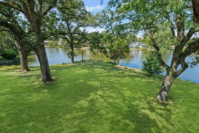 $337,500 | 121 Dakota Drive, Loda, IL 60948