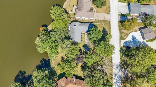 $337,500 | 121 Dakota Drive, Loda, IL 60948