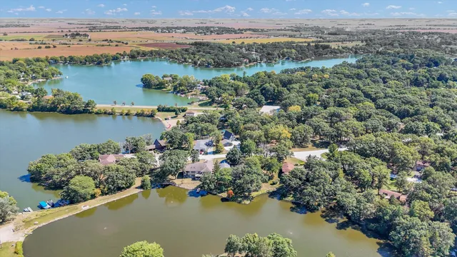 $337,500 | 121 Dakota Drive, Loda, IL 60948