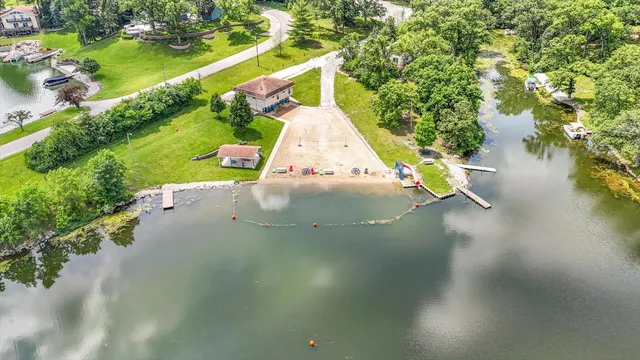 $337,500 | 121 Dakota Drive, Loda, IL 60948