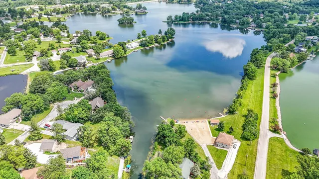 $337,500 | 121 Dakota Drive, Loda, IL 60948