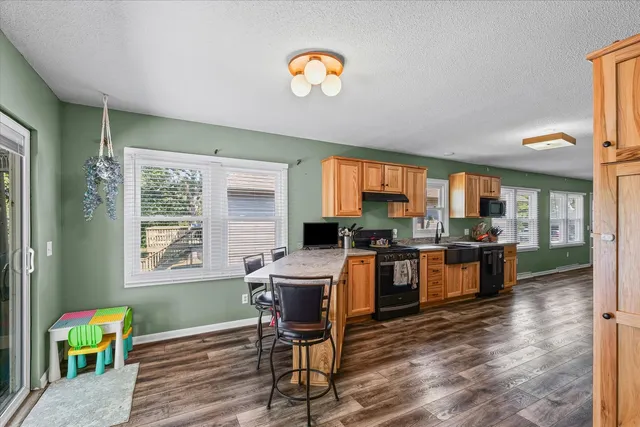 $337,500 | 121 Dakota Drive, Loda, IL 60948