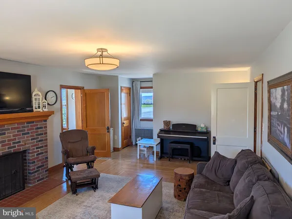 $480,000 | 663 Wide Hollow Road, East Earl, PA 17519