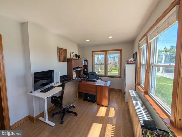 $480,000 | 663 Wide Hollow Road, East Earl, PA 17519