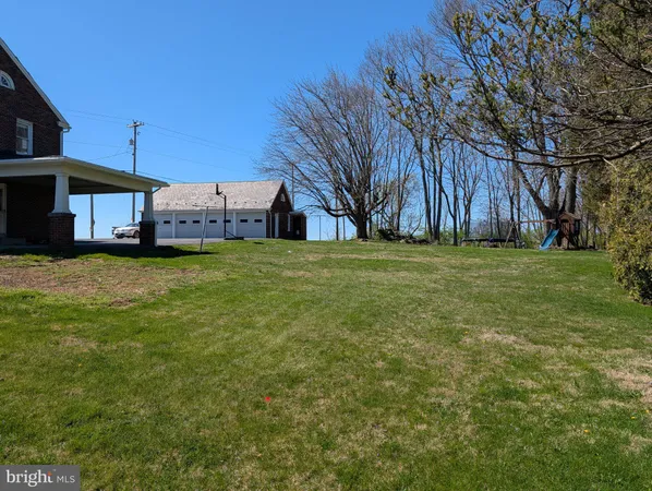 $480,000 | 663 Wide Hollow Road, East Earl, PA 17519