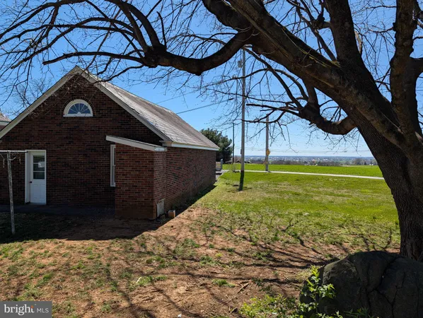 $480,000 | 663 Wide Hollow Road, East Earl, PA 17519