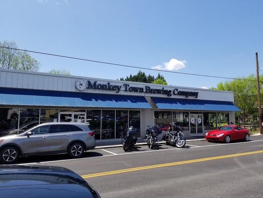575 Waterfront Way Spring City, TN 37381 - Photo 76 of 79 Monkey Town Brewing