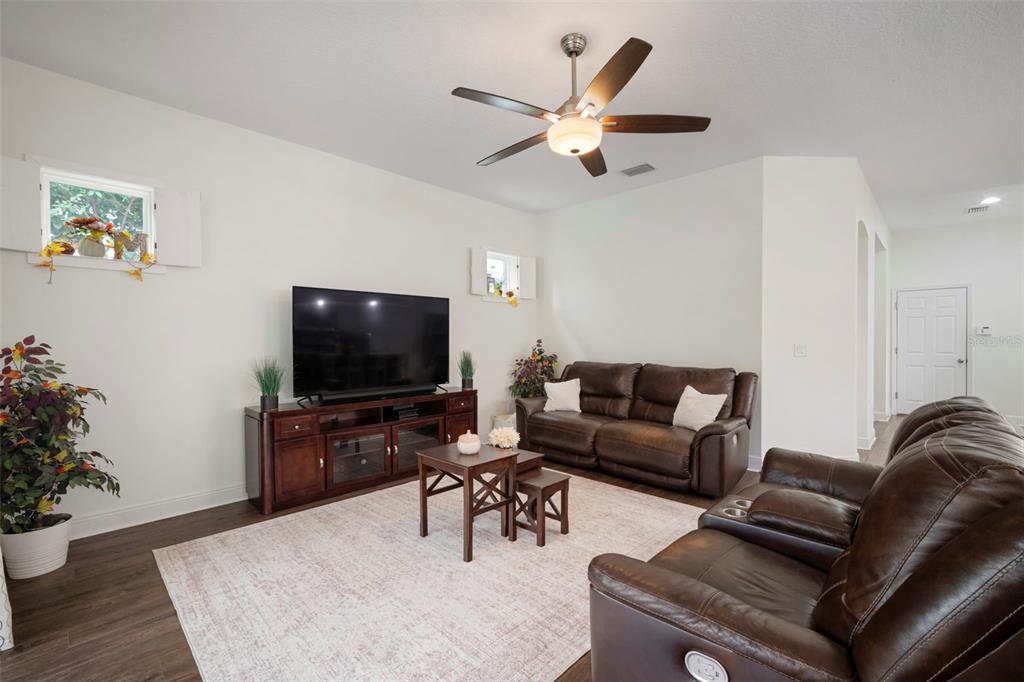 6337 Waves End Place Apollo Beach, FL 33572 - Photo 15 of 72