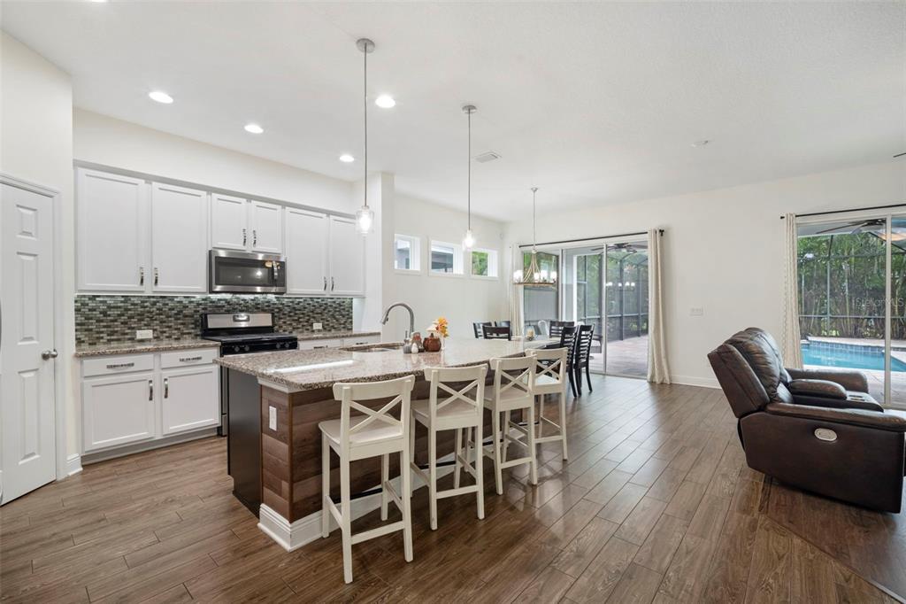 6337 Waves End Place Apollo Beach, FL 33572 - Photo 6 of 72