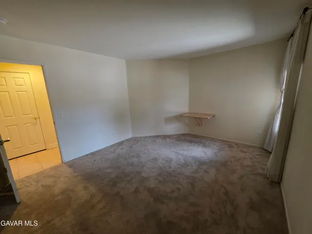 $2,700 | 5715 Capri Court, Palmdale, CA 93552