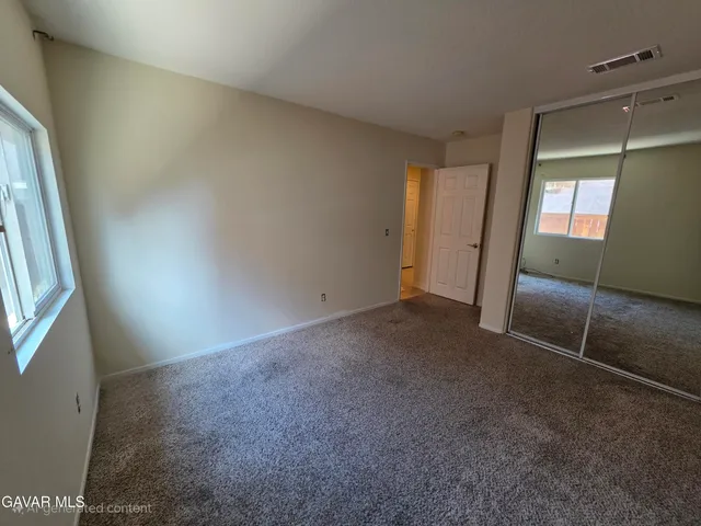 $2,700 | 5715 Capri Court, Palmdale, CA 93552