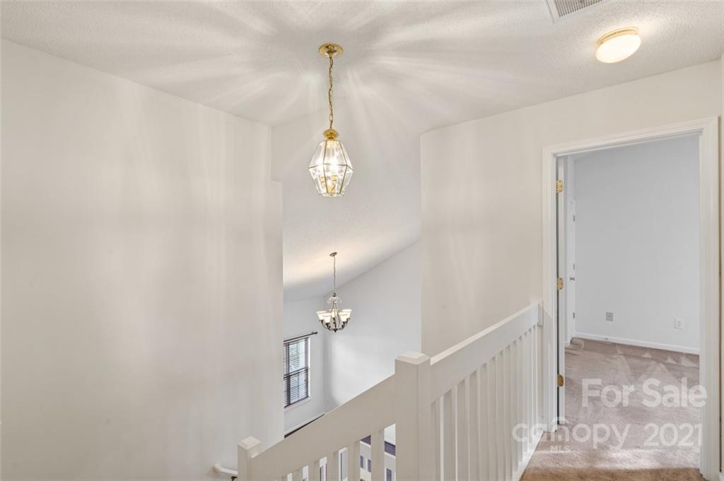 10546 Broken Branch Road Charlotte, NC 28213 - Photo 20 of 31 Gallery Image 20