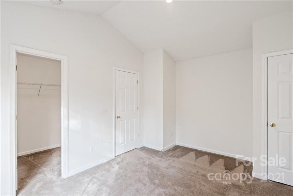 10546 Broken Branch Road Charlotte, NC 28213 - Photo 25 of 31 Gallery Image 25
