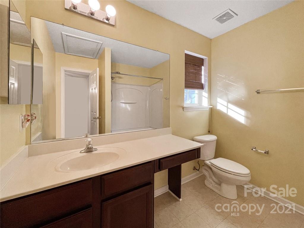 10546 Broken Branch Road Charlotte, NC 28213 - Photo 27 of 31 Gallery Image 27