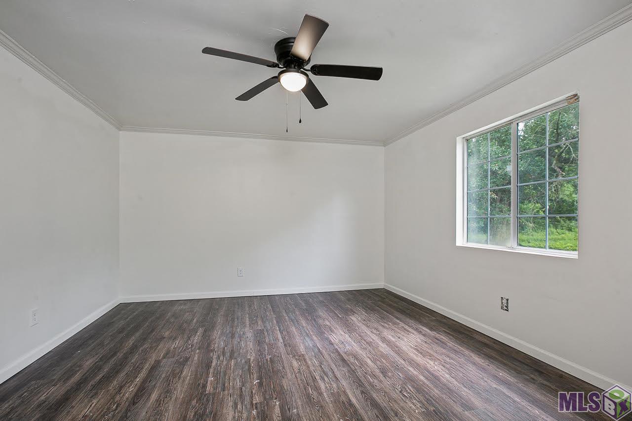 38483 Henry Road Prairieville, LA 70769 - Photo 15 of 25 Gallery Image 15