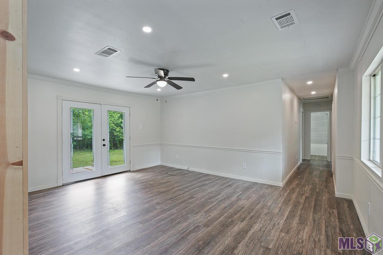 38483 Henry Road Prairieville, LA 70769 - Photo 10 of 25 Gallery Image 10