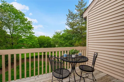 $649,000 | 56 Hudson Watch Drive, Ossining, NY 10562