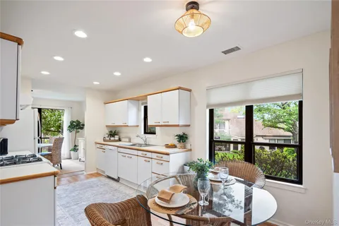 $649,000 | 56 Hudson Watch Drive, Ossining, NY 10562
