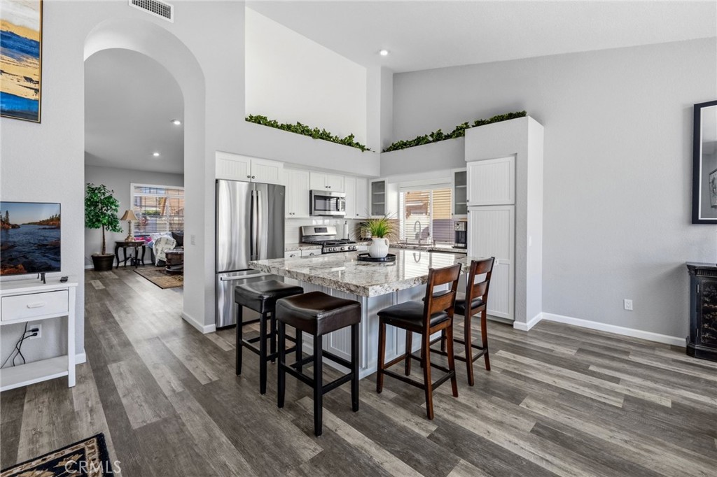 43176 Corte Calanda Temecula, CA 92592 - Photo 12 of 53