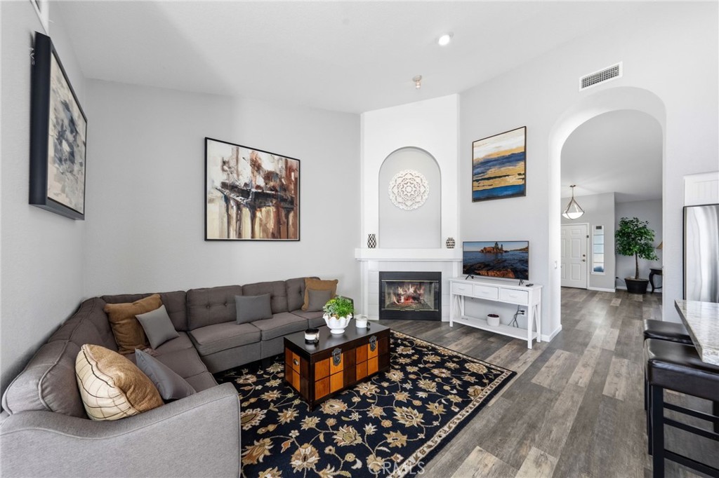 43176 Corte Calanda Temecula, CA 92592 - Photo 18 of 53