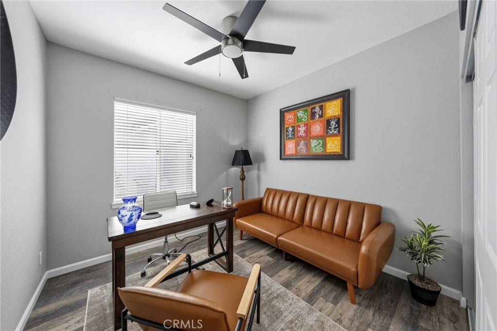 43176 Corte Calanda Temecula, CA 92592 - Photo 22 of 53 Bdrm 1