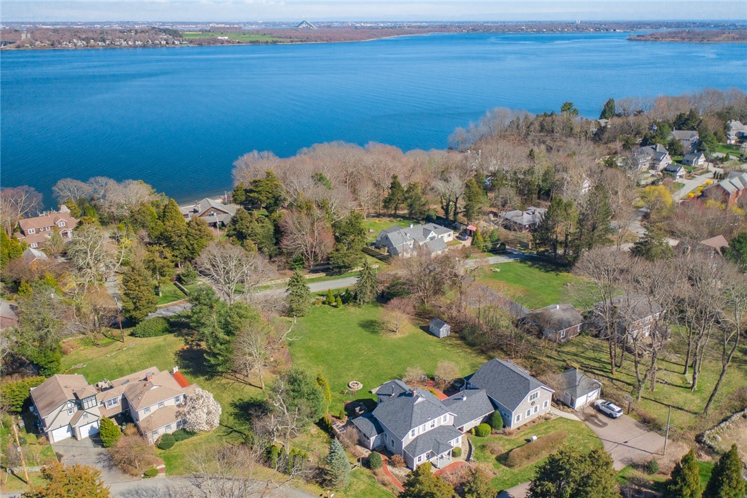 114 Spring Street North Kingstown, RI 02874 - Photo 3 of 43