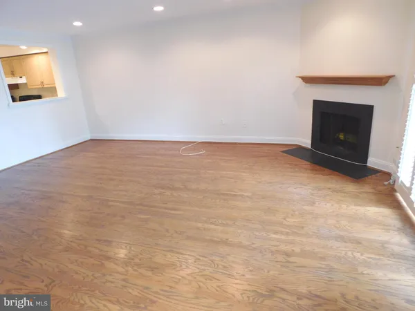 $4,500 | 1741 South Hayes Street, Unit 1, Arlington, VA 22202