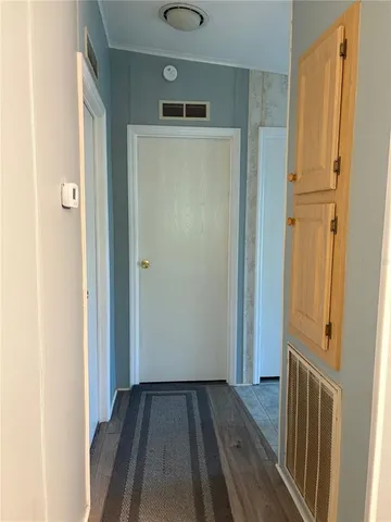 $1,500 | 5200 28th Street North, Unit 329, St. Petersburg, FL 33714