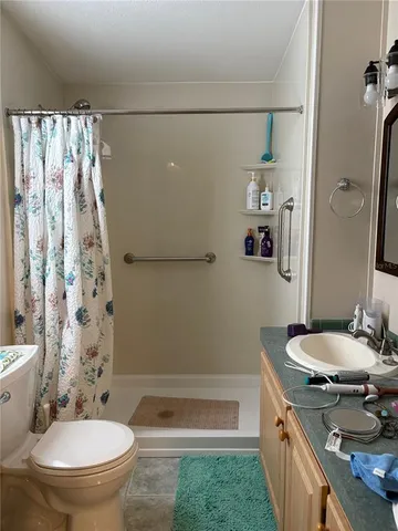 $1,500 | 5200 28th Street North, Unit 329, St. Petersburg, FL 33714