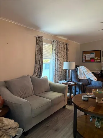 $1,500 | 5200 28th Street North, Unit 329, St. Petersburg, FL 33714