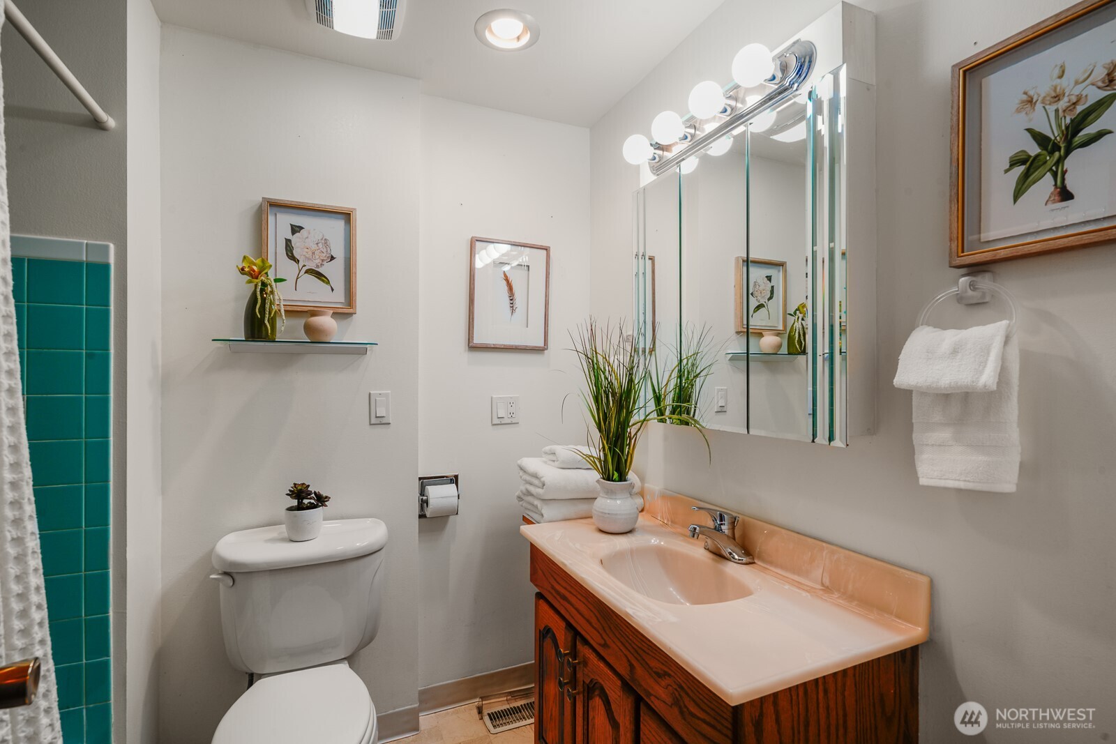 8408 191st Street Southwest Edmonds, WA 98026 - Photo 22 of 40