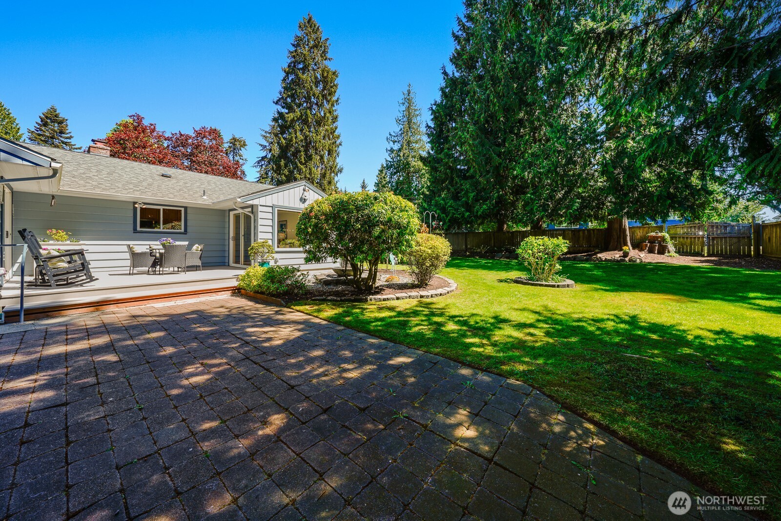 8408 191st Street Southwest Edmonds, WA 98026 - Photo 28 of 40