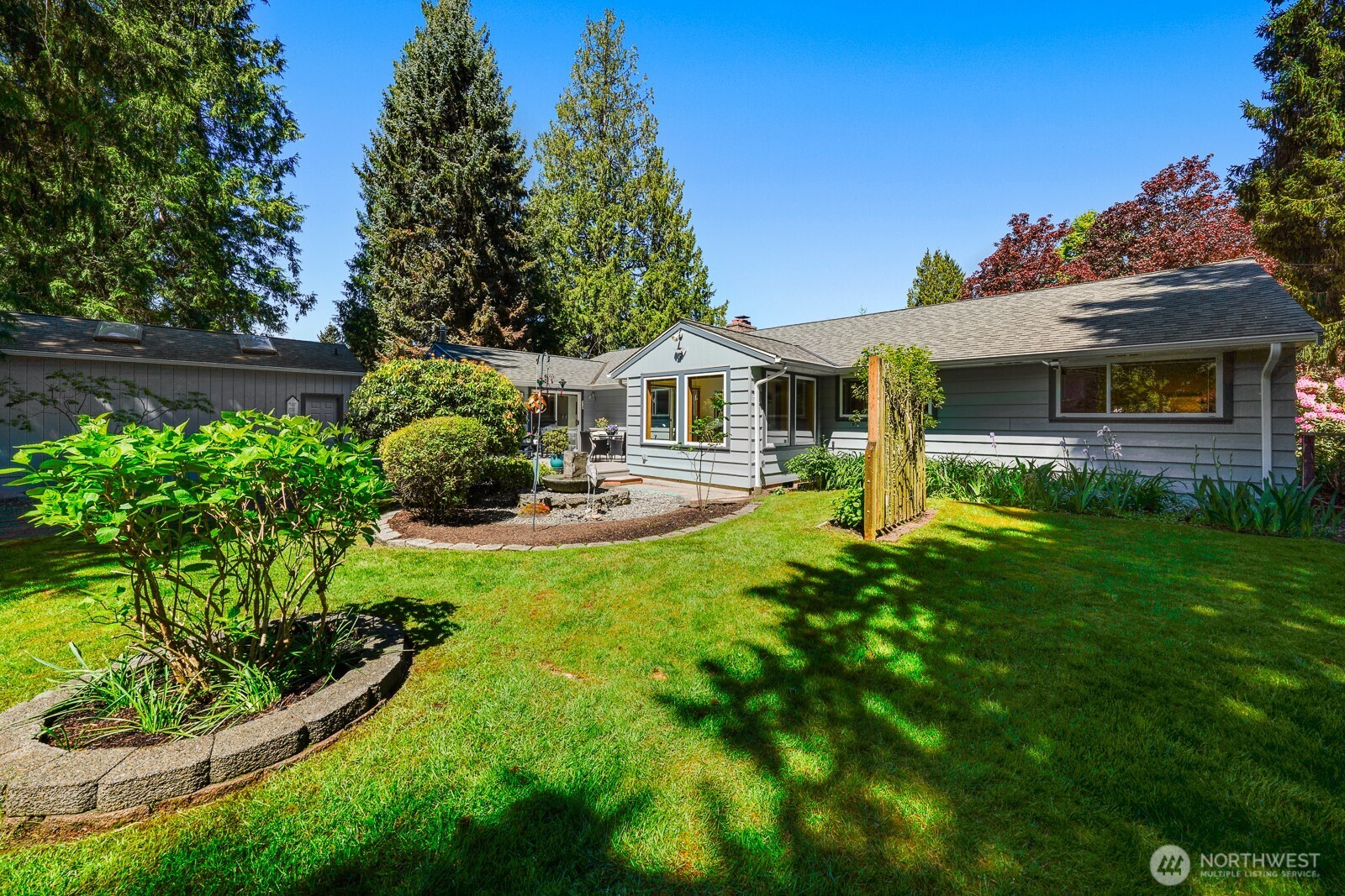8408 191st Street Southwest Edmonds, WA 98026 - Photo 30 of 40