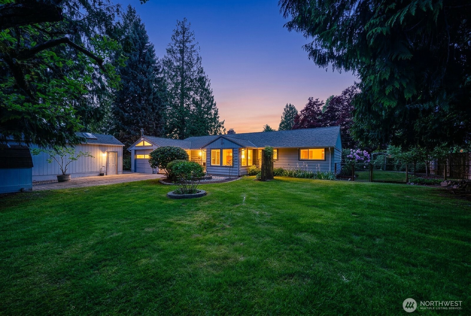 8408 191st Street Southwest Edmonds, WA 98026 - Photo 38 of 40