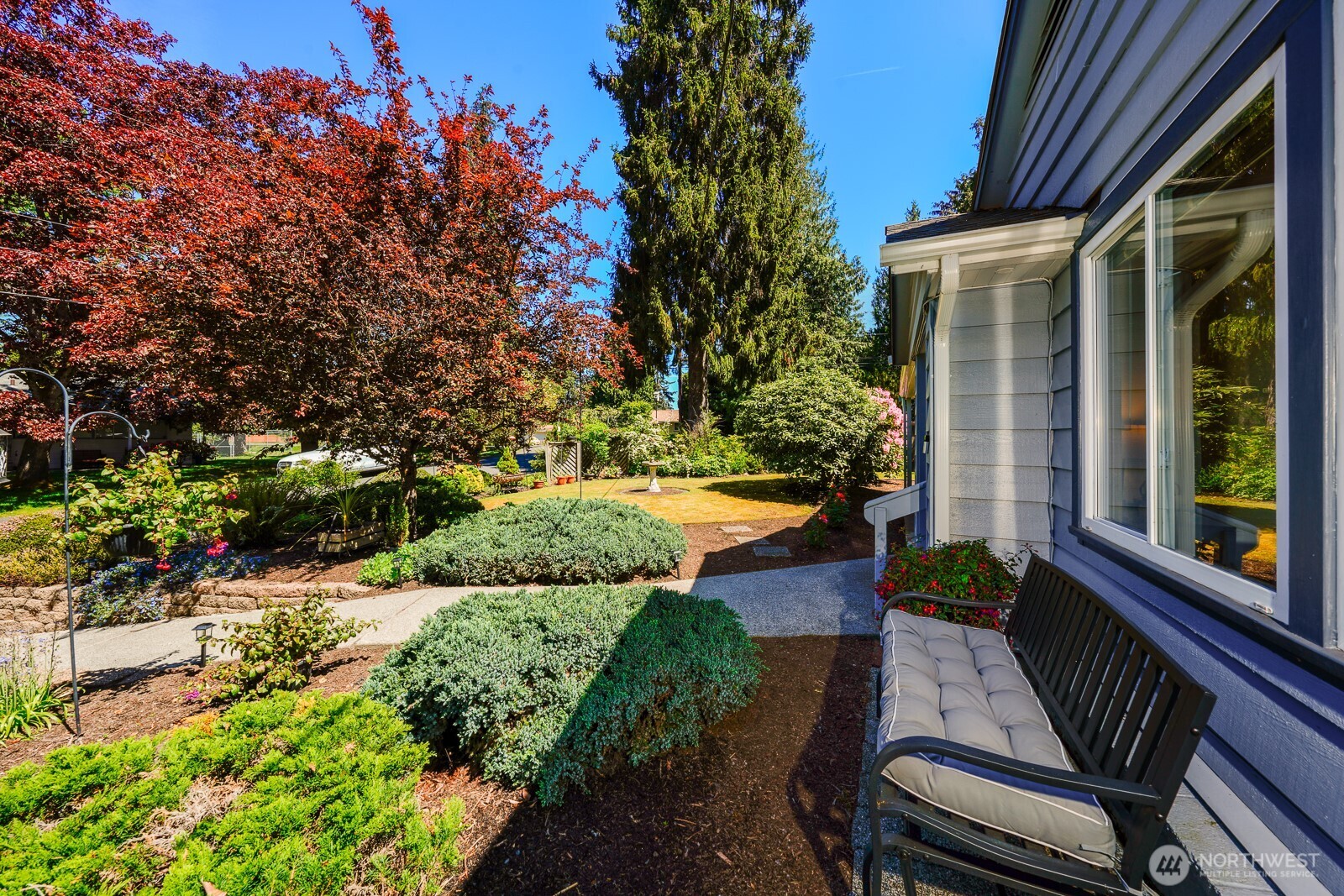 8408 191st Street Southwest Edmonds, WA 98026 - Photo 5 of 40