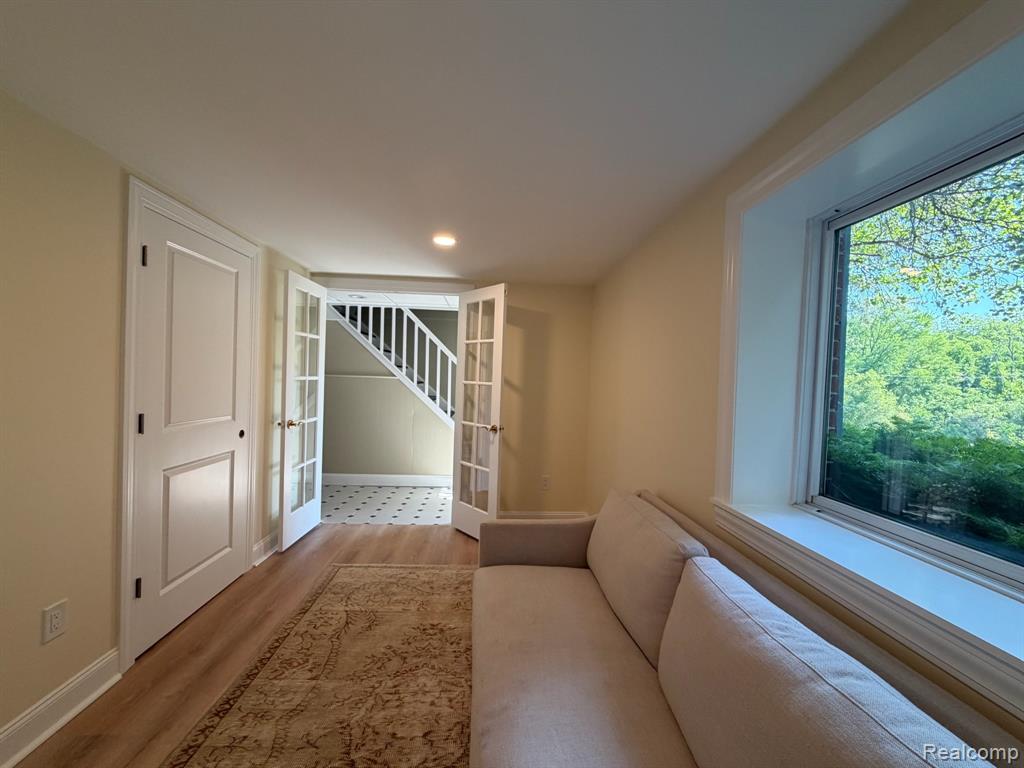 19510 Clement Road Northville, MI 48167 - Photo 20 of 33