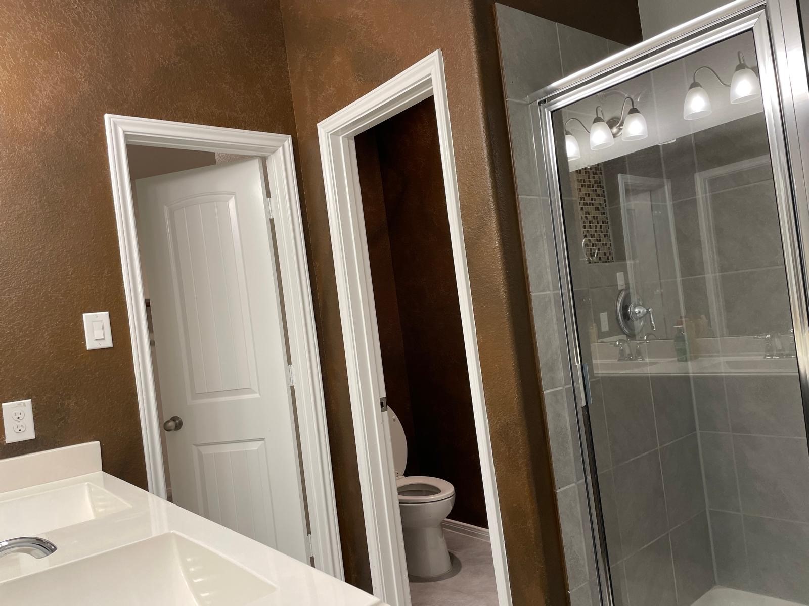 3322 Harvest Meadow Lane Rosenberg, TX 77471 - Photo 34 of 39 a bathroom with a sink and toilet